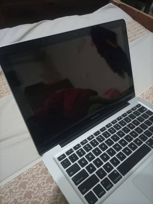 MacBook pro 2012 3