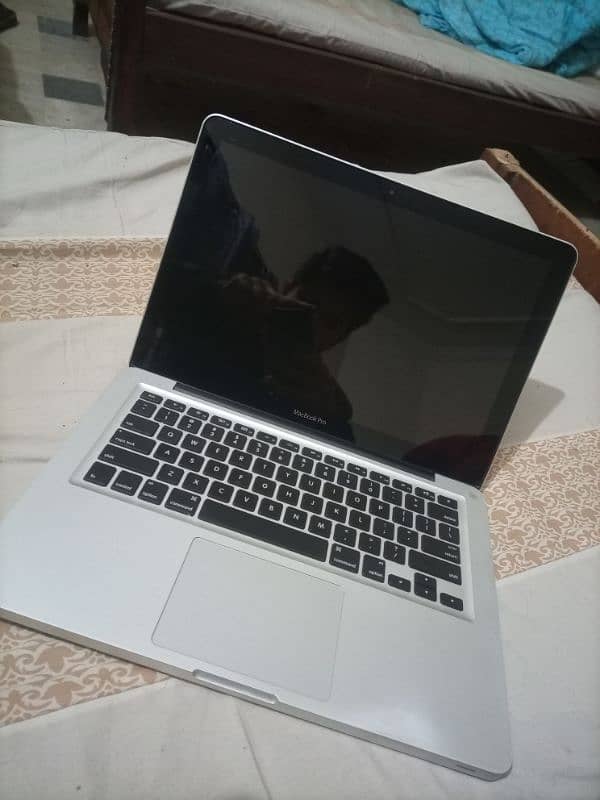 MacBook pro 2012 5