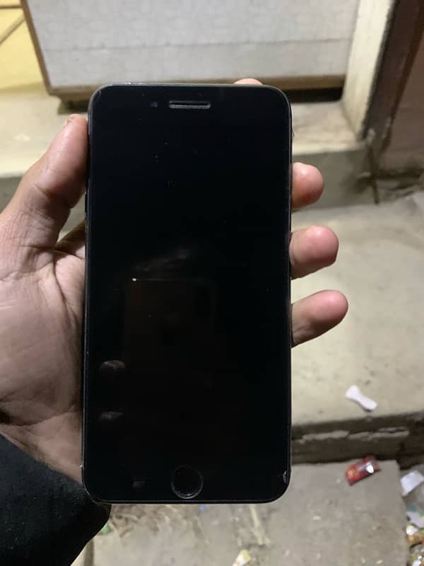 iPhone 8 plus sim working 1