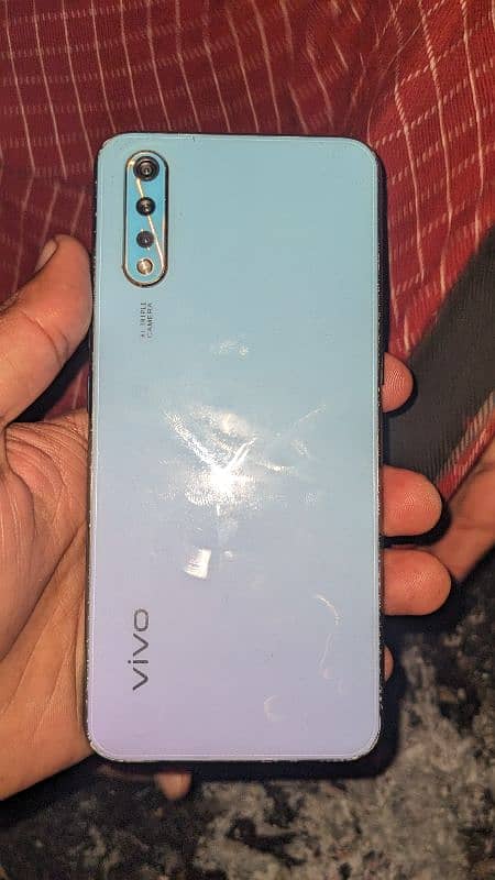 vivo s1 8 256 0