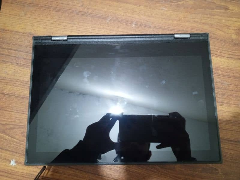 Lenovo Chromebook laptop Touch 360 degree 2