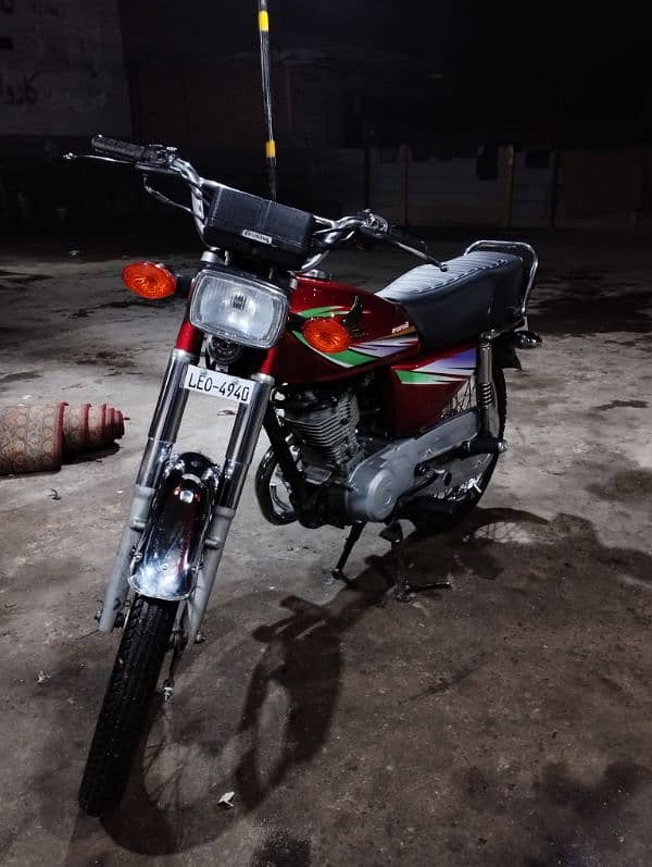 Honda CG 125 (2014) 4