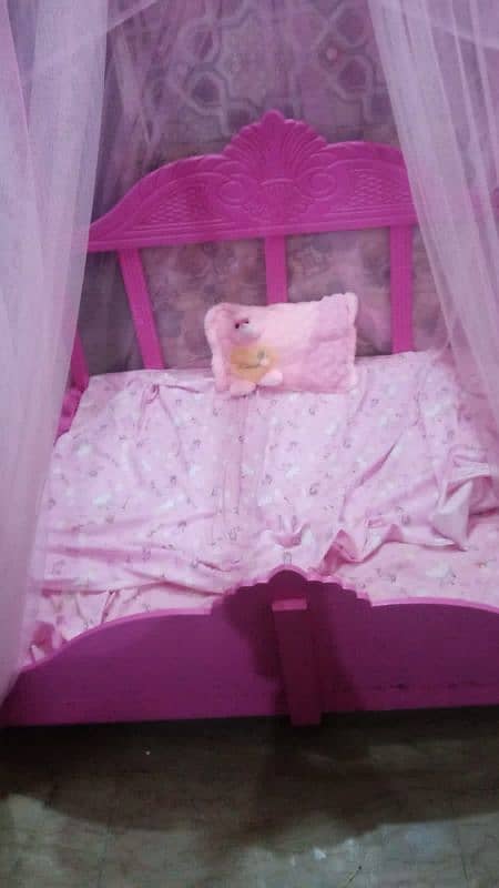 beautiful baby bed for sale 5