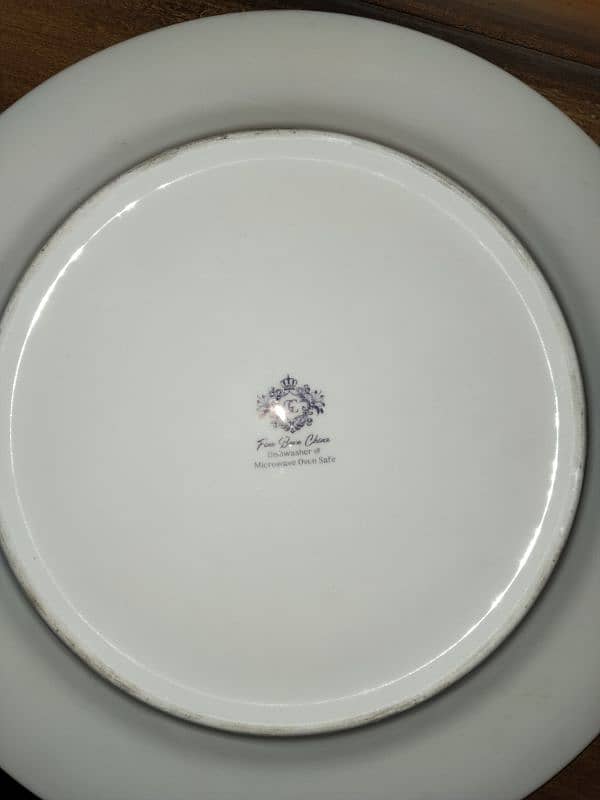 Bone China Dinner Set 2