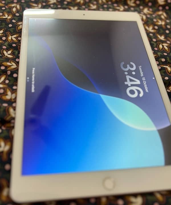 Ipad 8 Generation for Sale 4