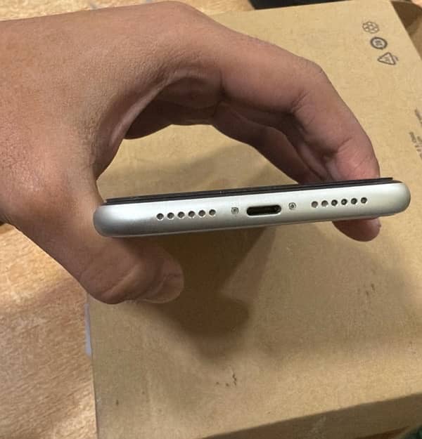 Iphone 11 PTA approved 2