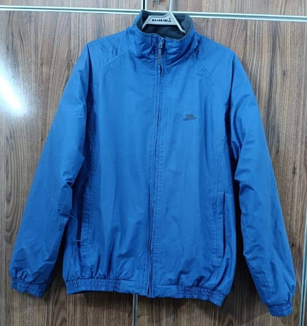 mens jacket with elegant colour 0