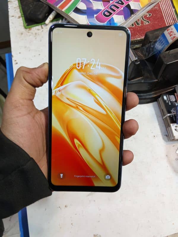 INFINIX HOT 40I 10/10 CONDITION COMPLETE 4