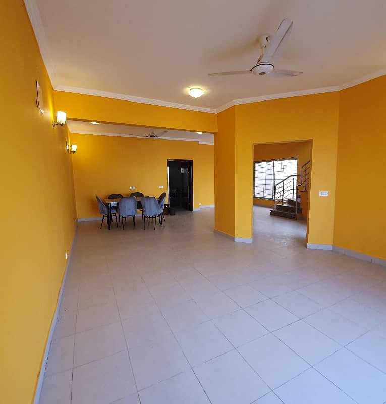 Brand New Fully Renovated Villa 3 Bed DD with Servant Quarter and Study Room 10