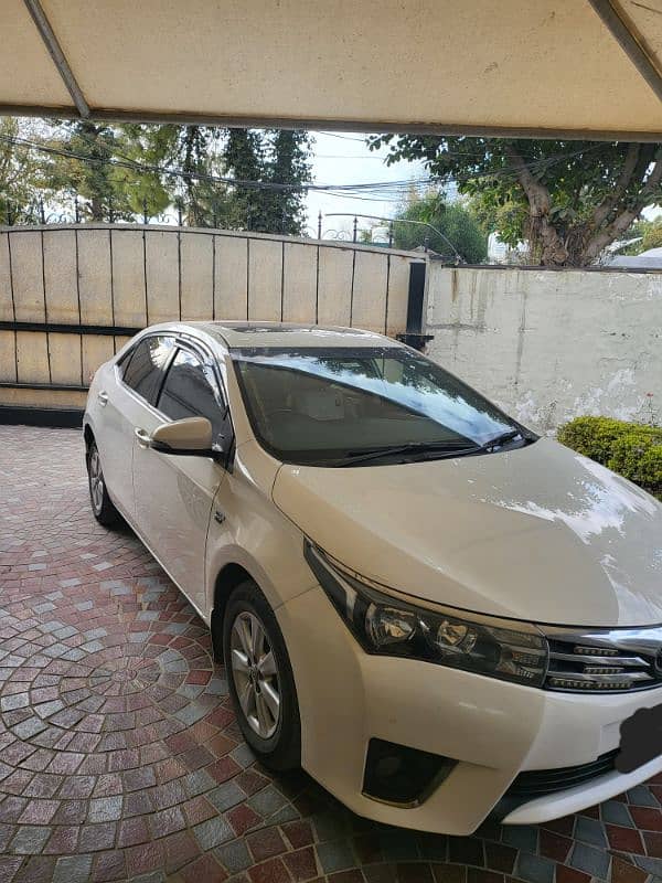 Toyota Altis Grande 2016 0