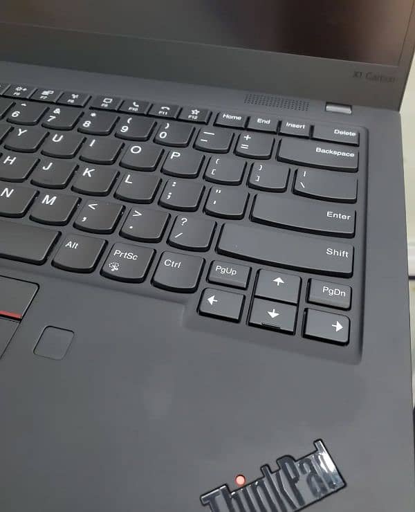 Lenovo ThinkPad X1 Carbon i5 10th Gen 5