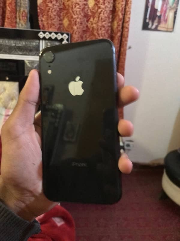 IPhone XR 64 gb Factory Unlock 64Gb 9