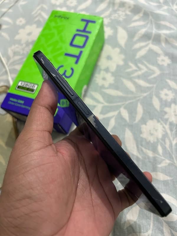 Infinix HOT 30 10/10 Condition 3