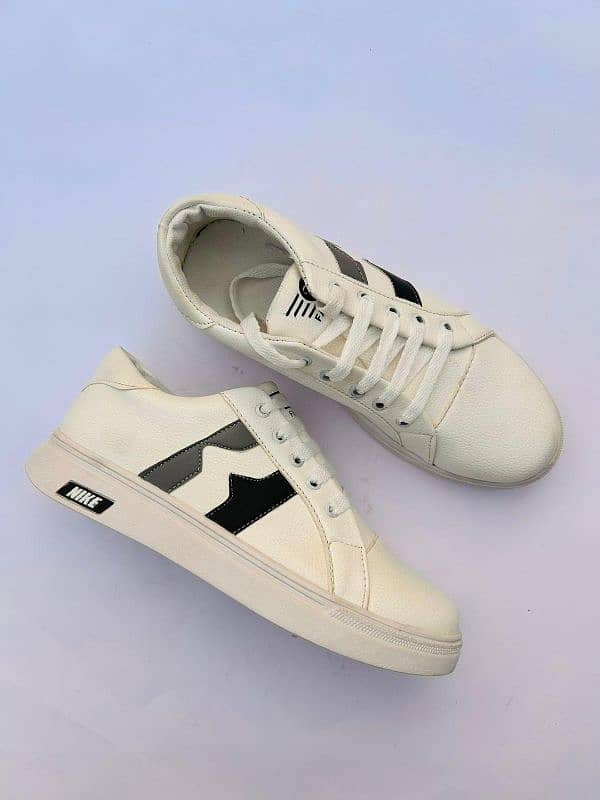 Men's synthetic leather sneakers 0