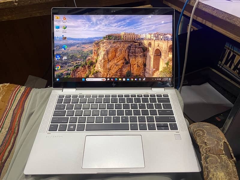 hp elite book x360 1030 G3 touch 4