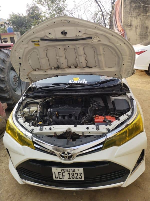 Toyota Corolla XLI 2017 convert into altis 2022 4