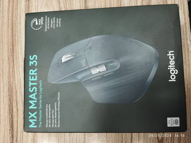 logitech mx master 3s new box pak 1 year warranty dilvery free 4