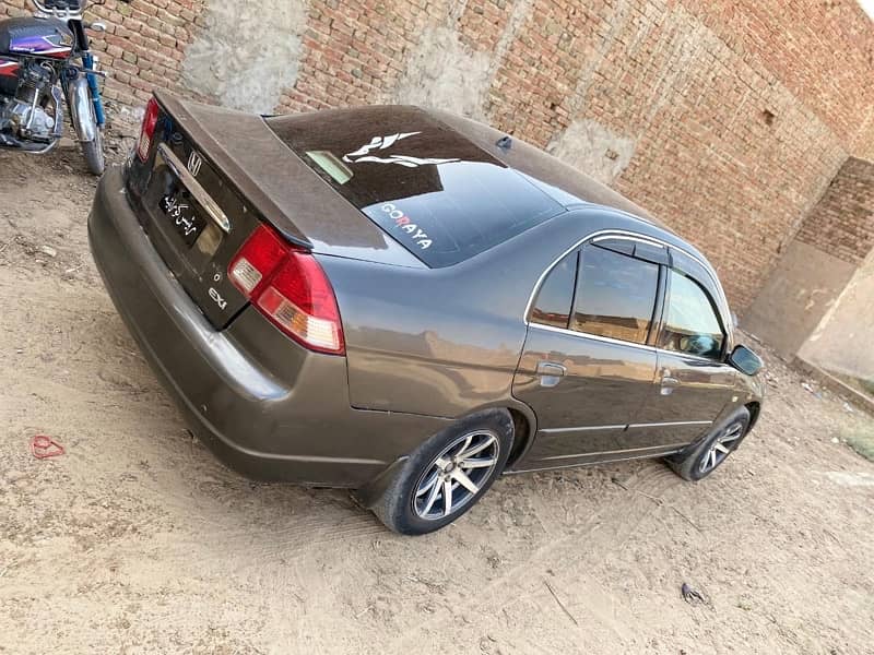 Honda Civic EXi 2004 3