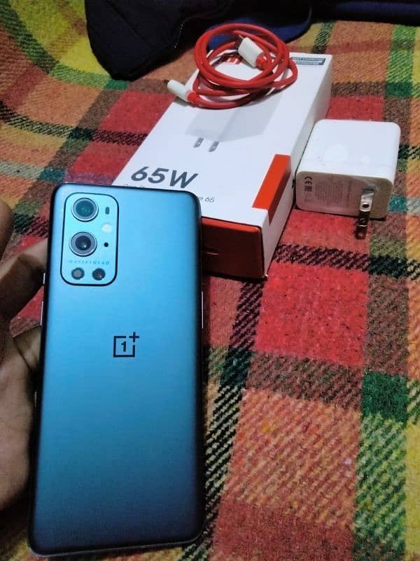 oneplus 9pro12/256 pta approved dual sim pta approved 10/10 condition 11