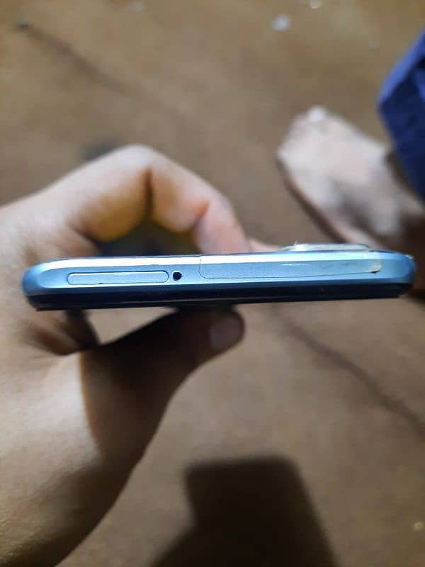 Vivo Y53 S 4