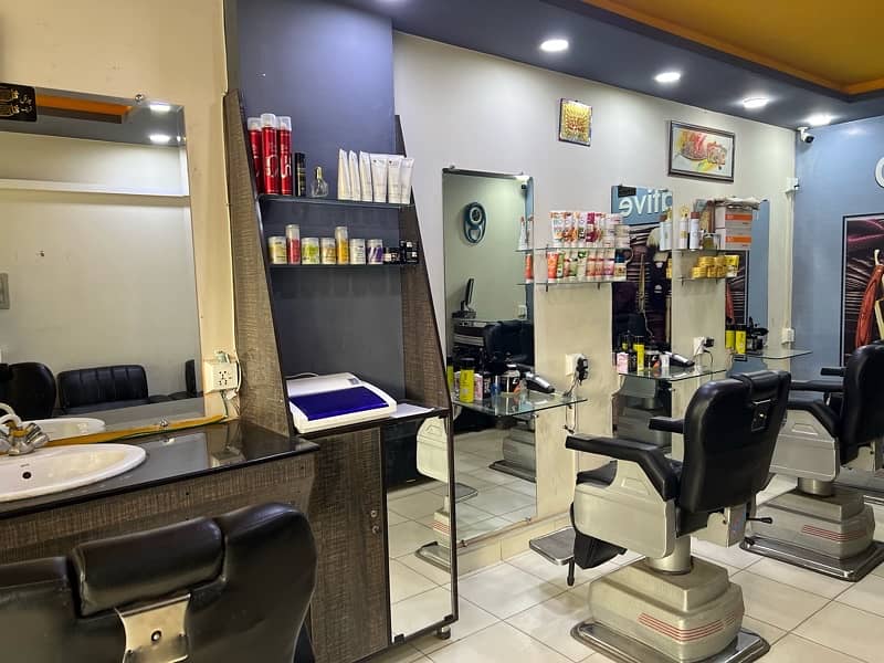 Barber Shop Setup for Sale - E-11/2 Islamabad 0