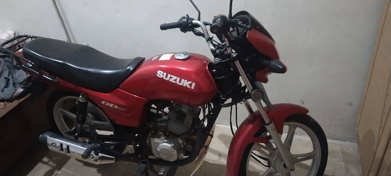 Suzuki 110S 3