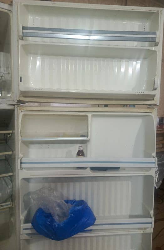 refrigerator  phone number 03003502189 4