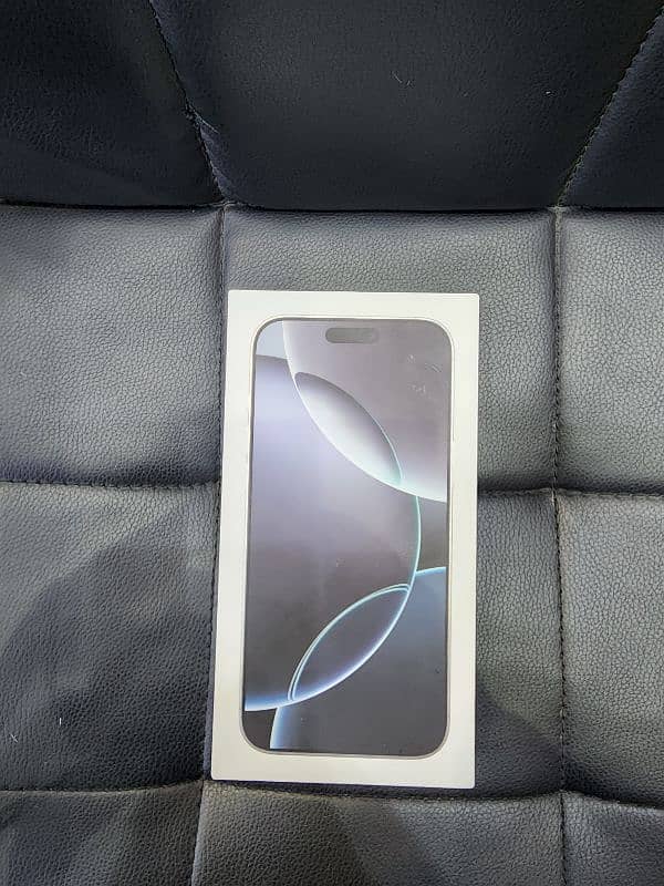 iPhone 16Pro Max 256GB white Non Active 0