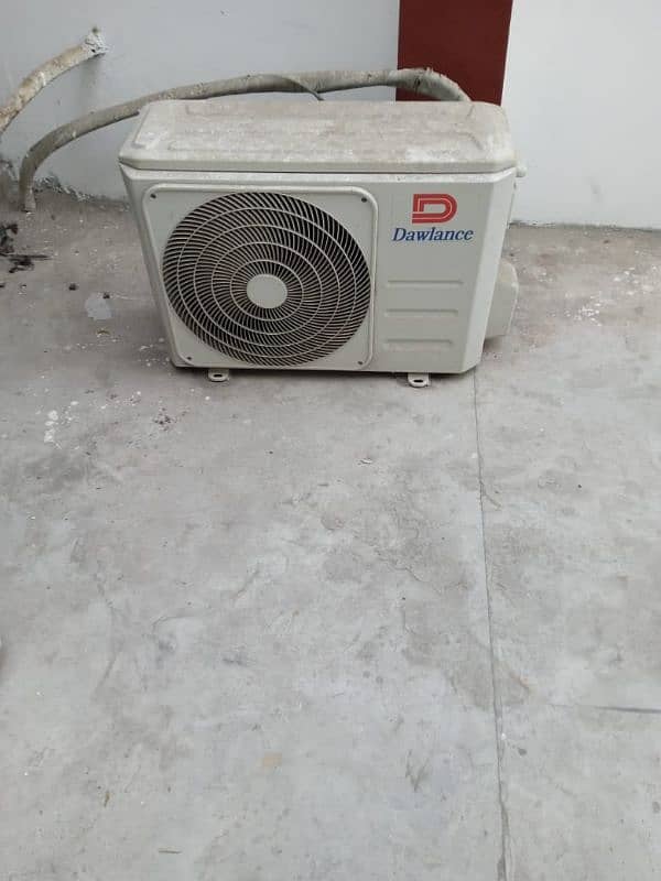 dawlance DC inverter 1.5 tan 6