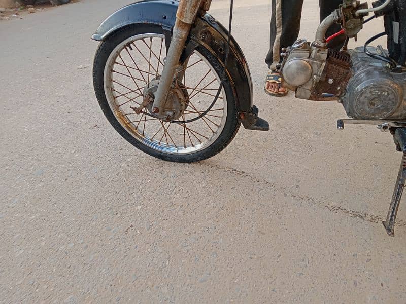 super power bike saf sutri achi zubardast behtreen original condition 6