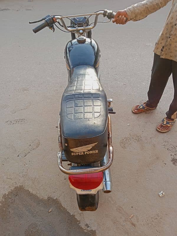 super power bike saf sutri achi zubardast behtreen original condition 9