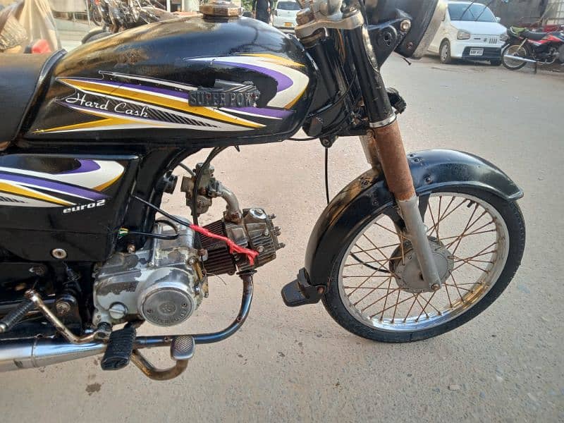 super power bike saf sutri achi zubardast behtreen original condition 13