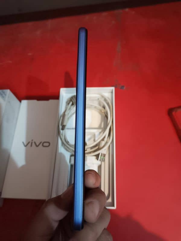 Vivo y21 4