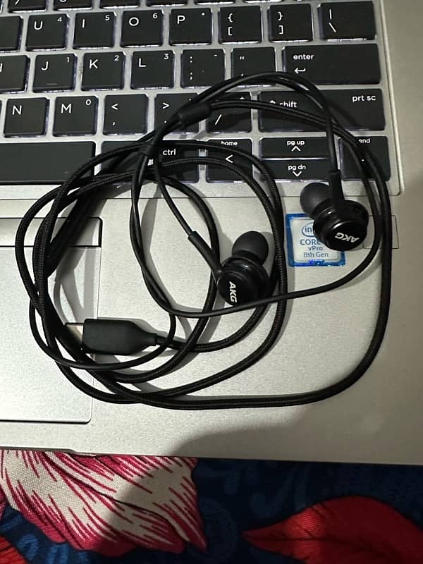 Samsung AKG Earphones Brand New 0