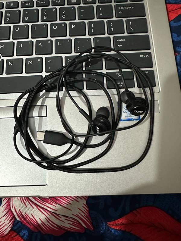 Samsung AKG Earphones Brand New 2