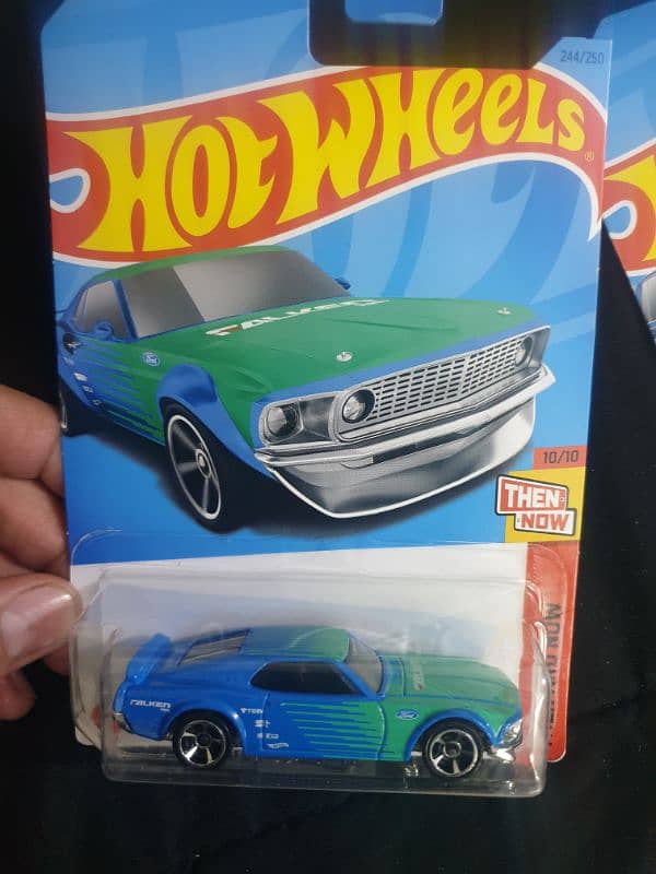 Hot wheels Box Packed Cars 12