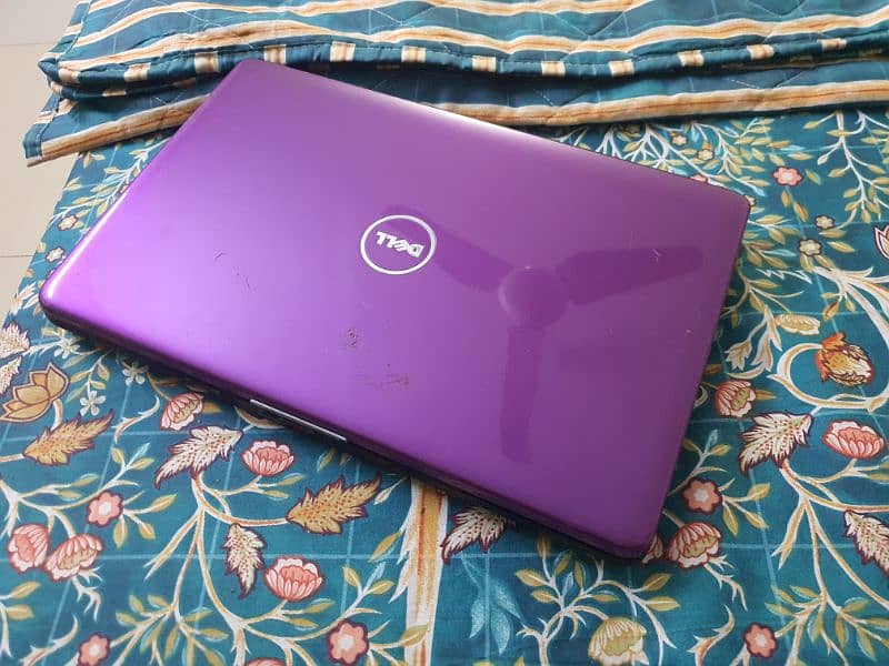 Dell Inspiron PP41L,4gb ram 200 hd,led big screen 16 inch,10by10 cond. 0