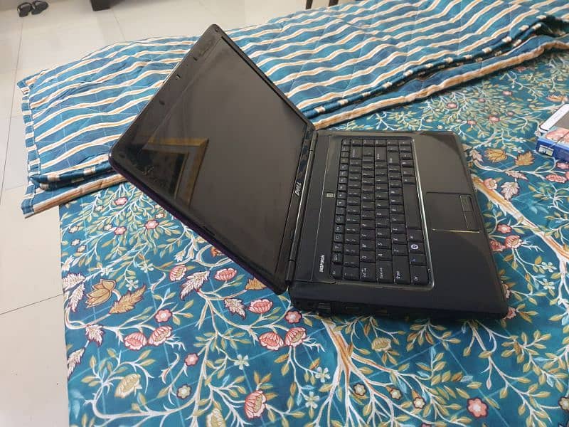 Dell Inspiron PP41L,4gb ram 200 hd,led big screen 16 inch,10by10 cond. 5