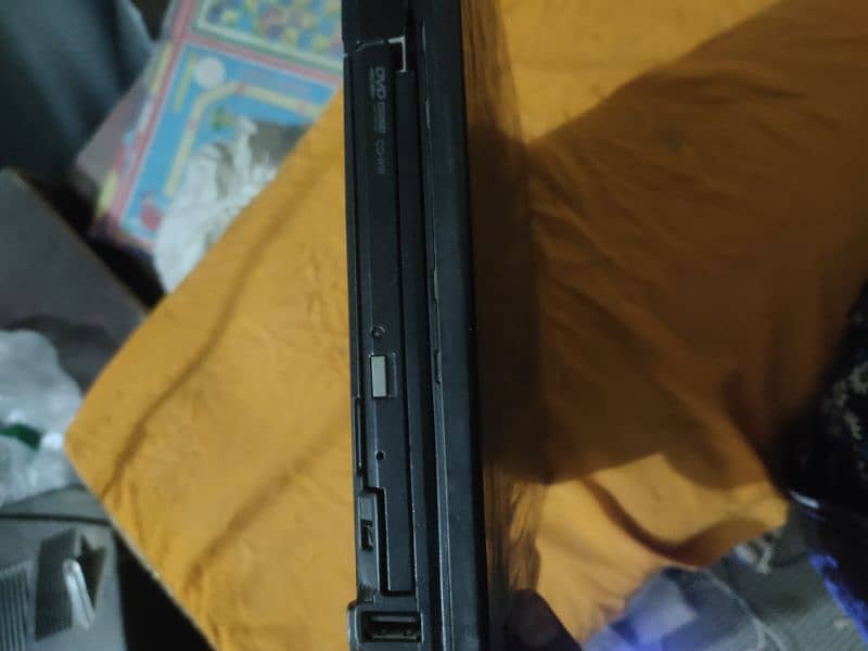 Lenovo Thinkpad T400 3