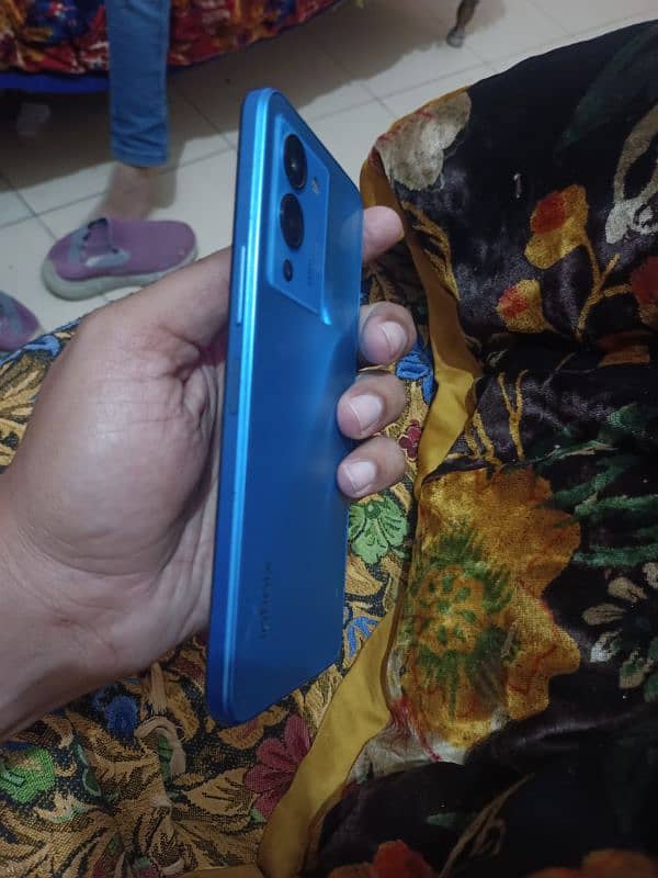 note 12 pro Infinix New condition 3