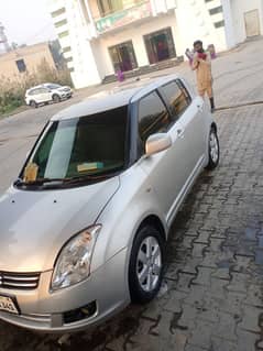 Suzuki Swift 2010 dlx