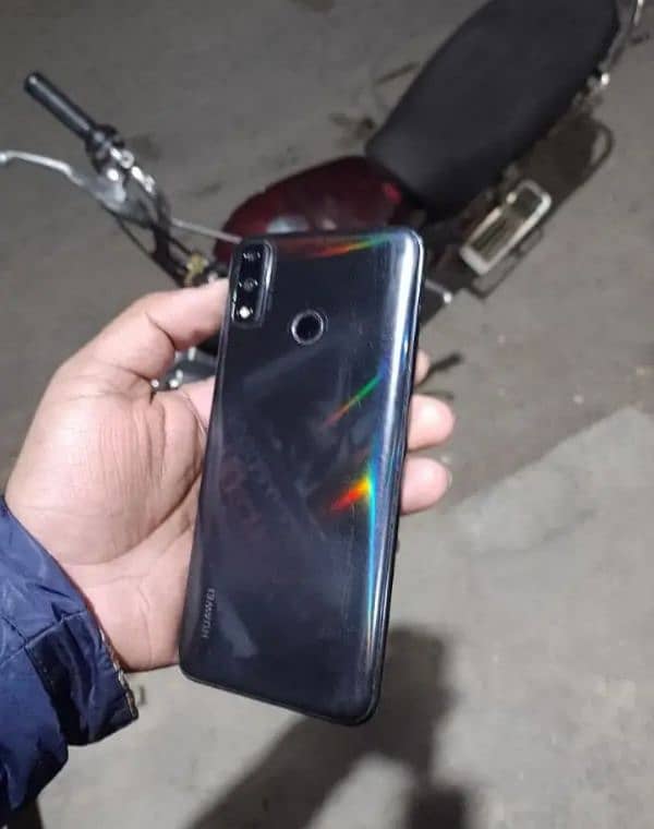 12/Mel kabir wala//Huawei y8s 6ram 128 03077300967 3