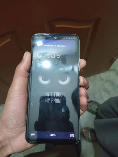 10/10 condition with box and charger