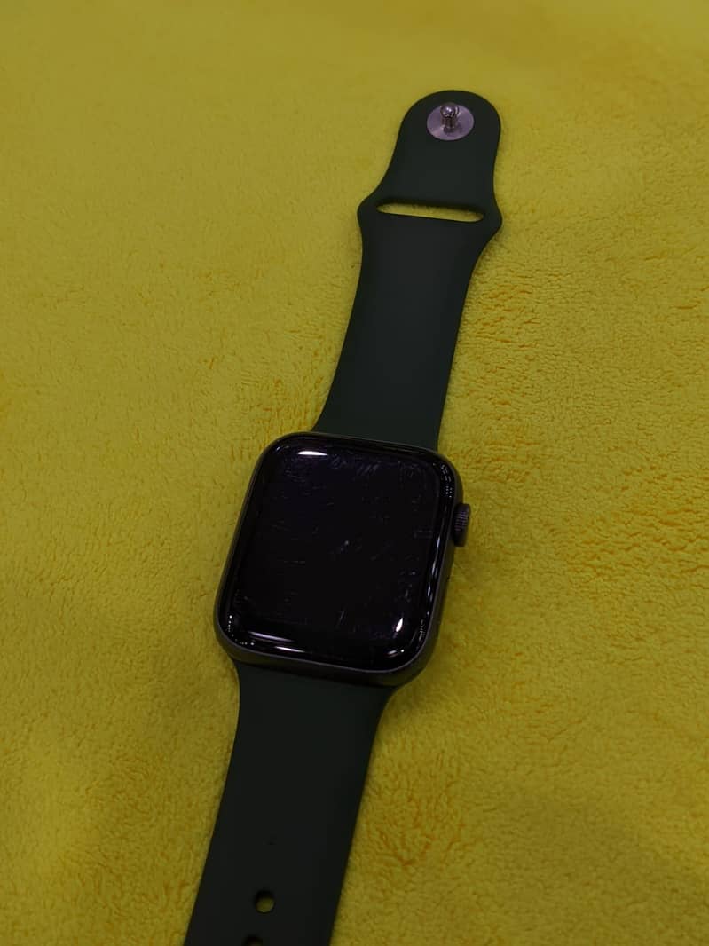 Apple Watch Series 5 44mm 1