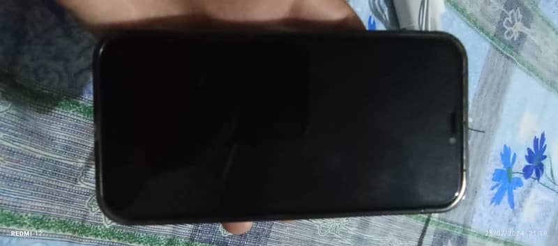 Iphone 11 64GB Urgent Sale 2