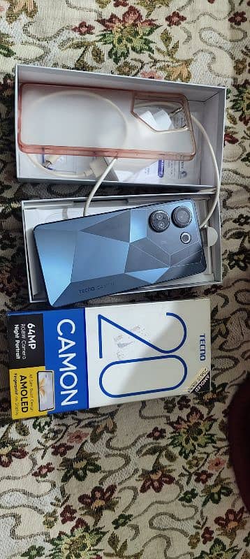 camon 20  8+8 /256 gb all ok 1