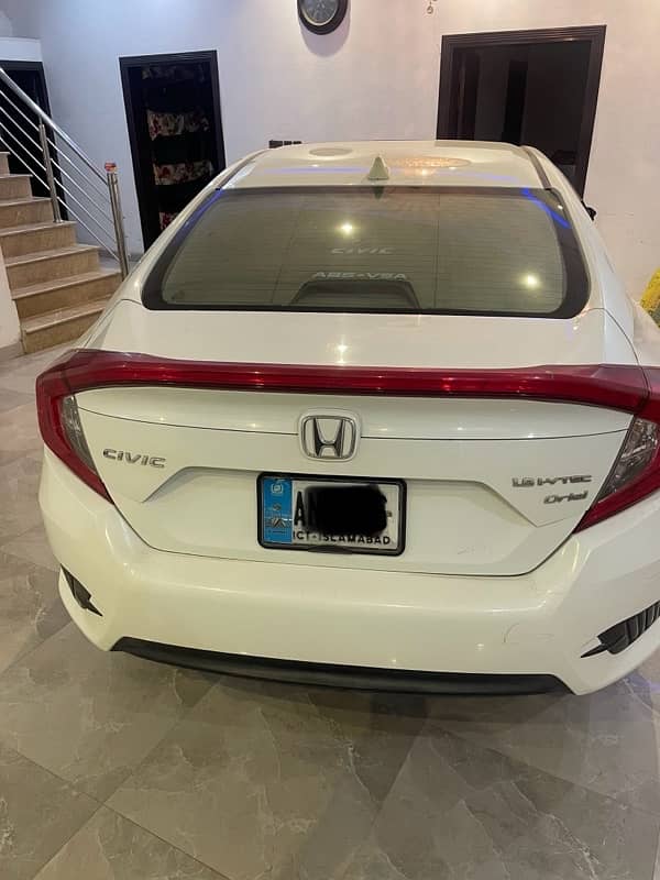 Honda Civic Oriel 2018 1