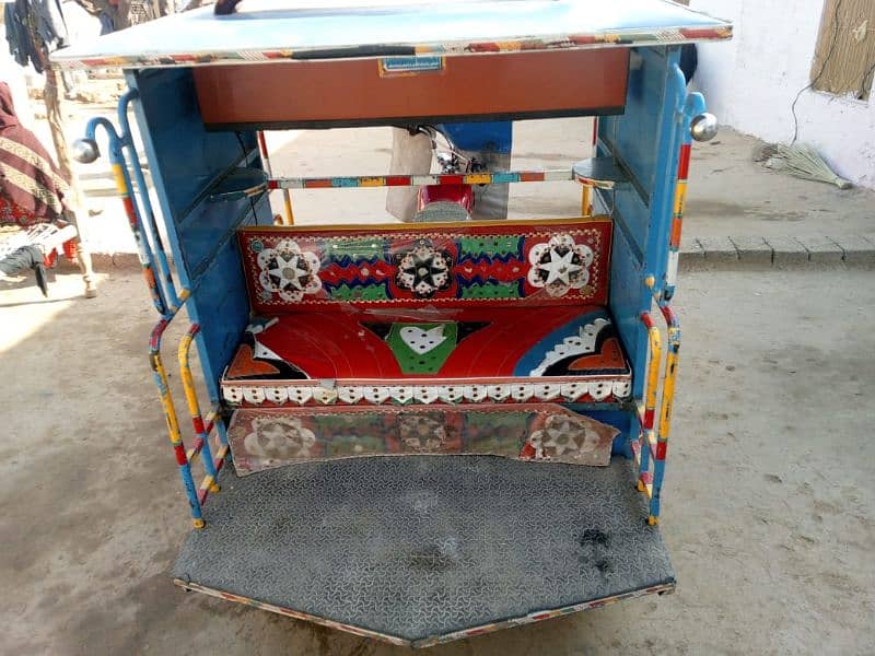 i am selling my united 100  riksha  my number 03315260508 1