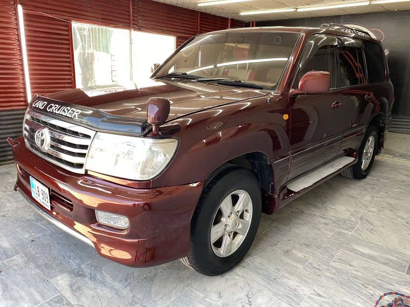 Toyota Land Cruiser 2000 8