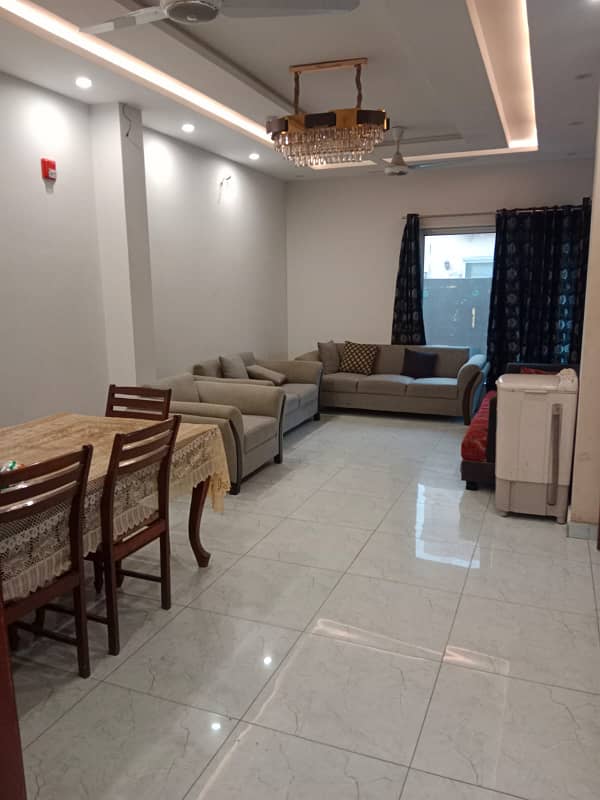 5 MARLA FURNISHED HOUSE FOR RENT 0